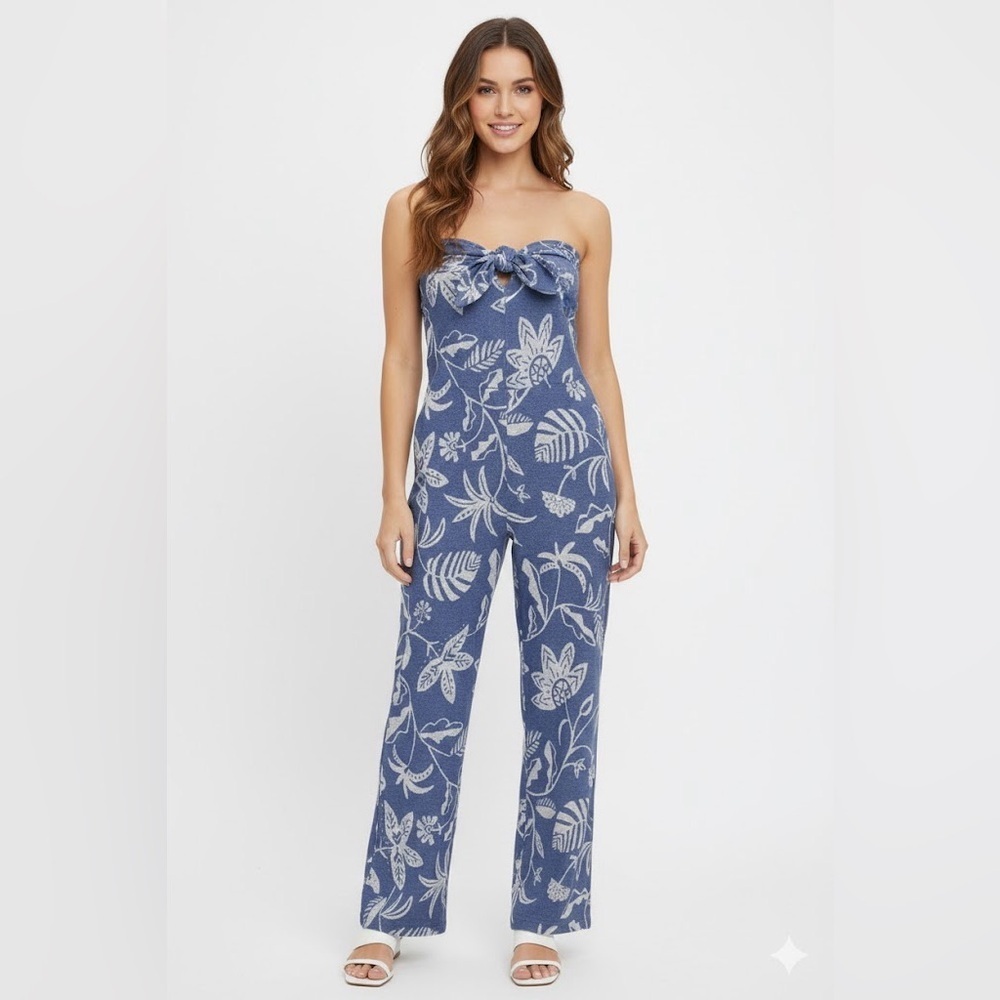 American Eagle Outfitters Blue And White Tropical Jumpsuit